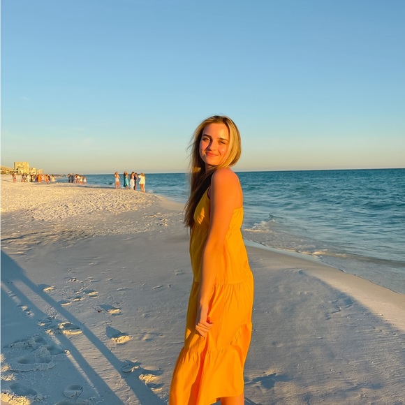 Meet your Posher, Danna - Picture 1 of 1